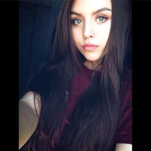 Meet your Posher, Brianna