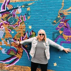 Meet your Posher, Neely