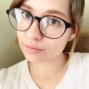 Meet your Posher, Kylee