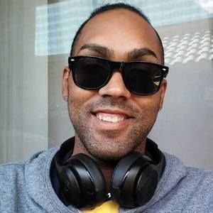 Meet your Posher, Roberto