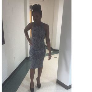 Meet your Posher, Arnelle