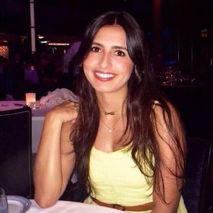 Meet your Posher, Camila