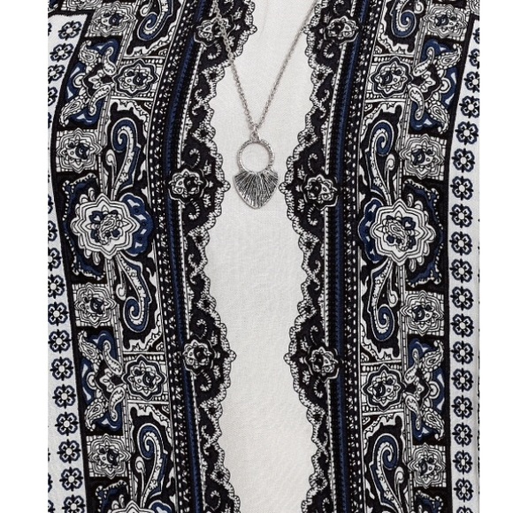 ‼️LAST Navy Stripe Print Dress - Picture 4 of 4