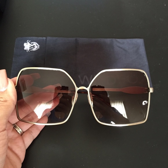 WILDFOX FONTAINE ANTIQUE GOLD SUNGLASSES NEW - Picture 3 of 4