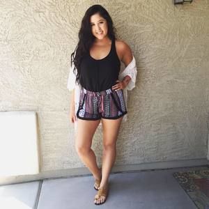 Meet your Posher, Stephanie