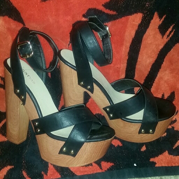 Just Fab High Heeled Sandals