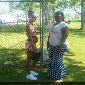 Meet your Posher, Alexis