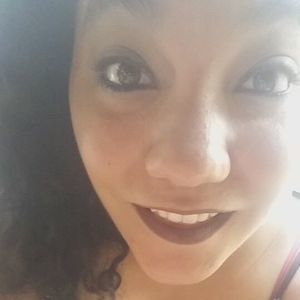 Meet your Posher, Kelsie