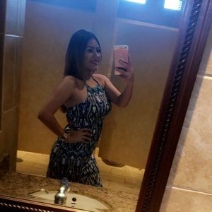 Meet your Posher, Yajaira