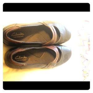 Brown clarks