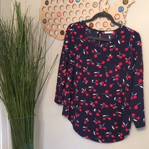 Le Lis gorgeous Cherry Blouse size M