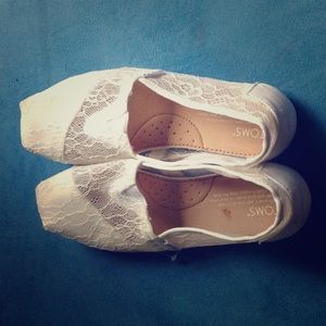 My wedding toms- trade for other toms possibly?