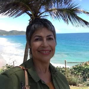 Meet your Posher, Ivonne