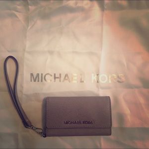 MK IPhone 5 Case Wallet Wristlet