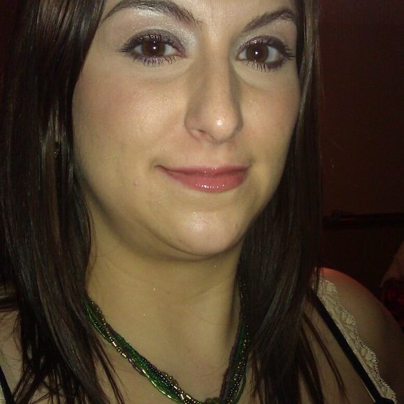 Meet your Posher, Alexis - Picture 1 of 1