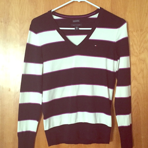 Tommy Hilfiger v neck sweater