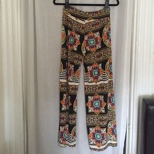 Patterned pants