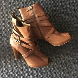 Open toe brown leather boots!