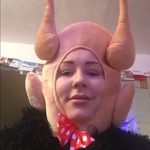 Meet your Posher, Laila