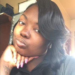 Meet your Posher, Shanequa