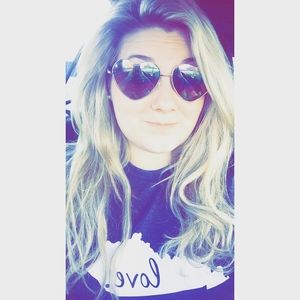 Meet your Posher, Kamearah