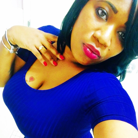 Meet your Posher, Lanise