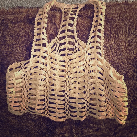 LF cream colored crop - Picture 1 of 5