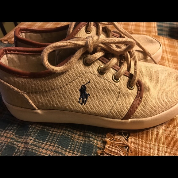 Kids polos - Picture 1 of 2