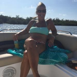 Meet your Posher, Janet