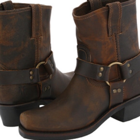 ISO Frye Harness looking to trade for Billy