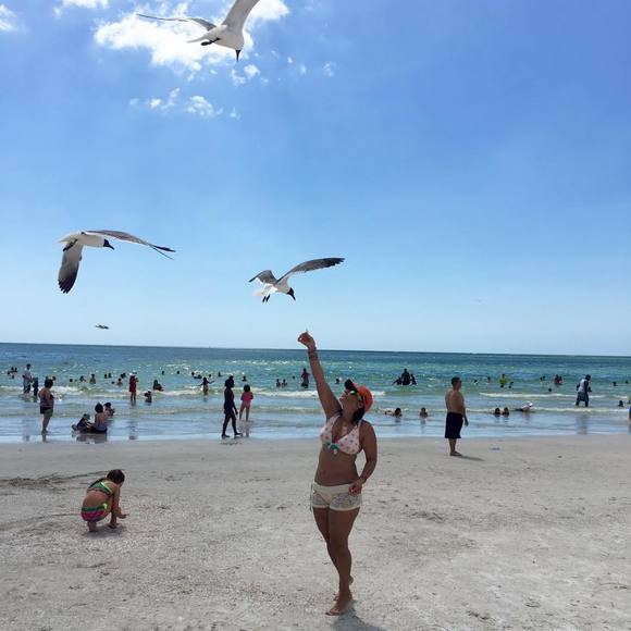 Meet your Posher, Raquel - Picture 1 of 1