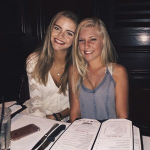 Meet your Posher, Mallory