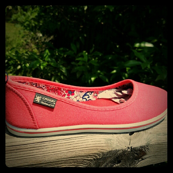 ***SOLD***Crosby Red Skimmer Flats 39