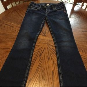 Silver jeans Tuesday  style