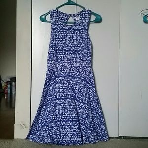 purple and white summer dress size medium