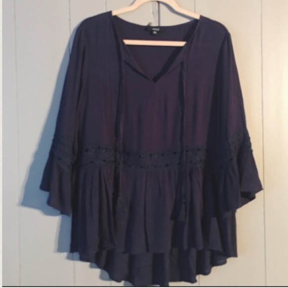 SOLD IN BUNDLEπNavy Boho Topπ - Picture 4 of 4