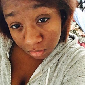 Meet your Posher, Keshia