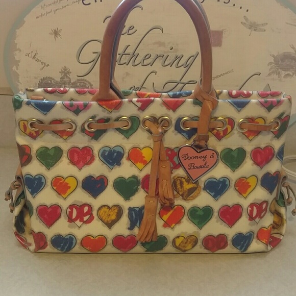 Dooney & Bourke