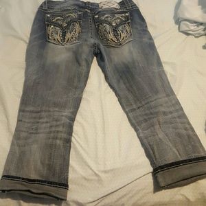 Miss Me Capris Size 29