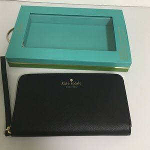 Kate Spade Zip Wristlet