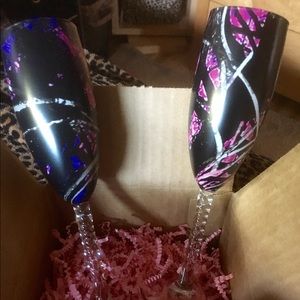 Pink Camo champagne flutes