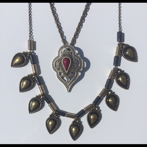 Forever 21 Layered Necklace