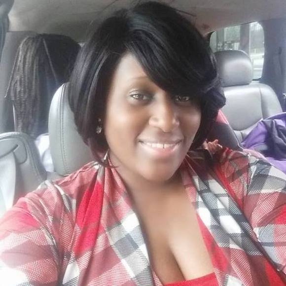 Meet your Posher, Tina - Picture 1 of 1