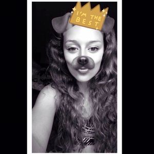 Meet your Posher, Camille