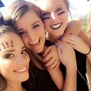 Meet your Posher, Bailey