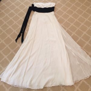 SOLD‼️ BCBGMaxAzria long cocktail dress