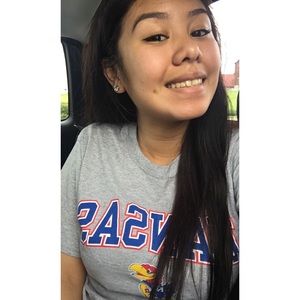 Meet your Posher, Nayeli