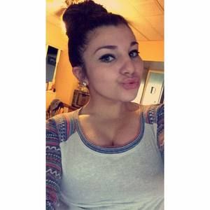 Meet your Posher, Brooke