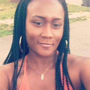 Meet your Posher, Helena