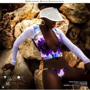 Meet your Posher, Monique